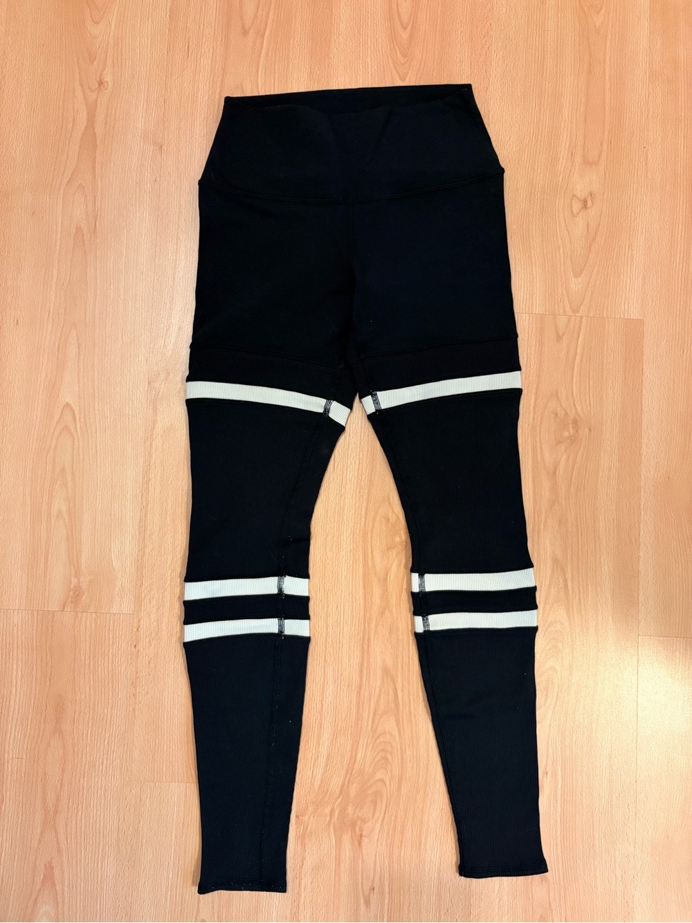 Alo Yoga High-Waist Legit Leggings